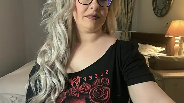 IvyWifey – live chatrum