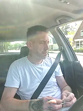 pietjebelxxkaar81xx élő chatszobája