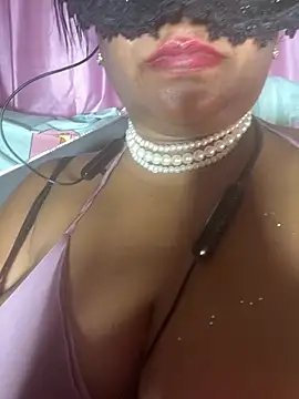 ห้องแชทสดของ Hottywetsexy