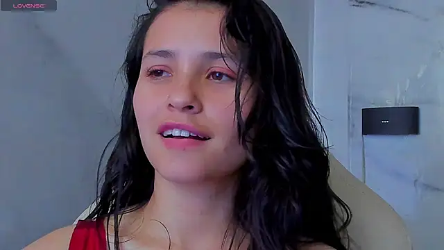 arissha_lee Adlı Modelin Canlı Sohbet Odası