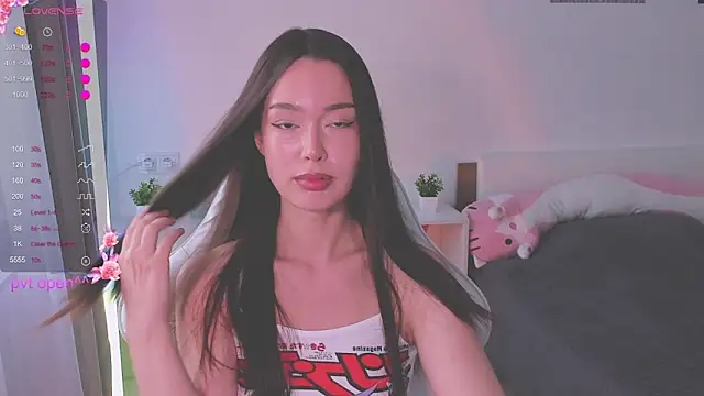 kittenrisha Adlı Modelin Canlı Sohbet Odası