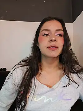 Danni_shy – live chatrum