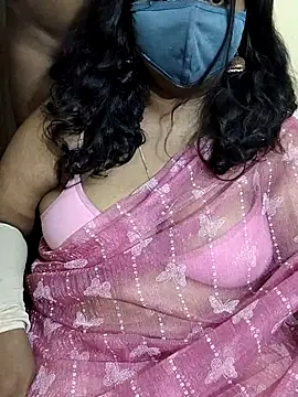 Yoursriya25's Live Sex Cam Show