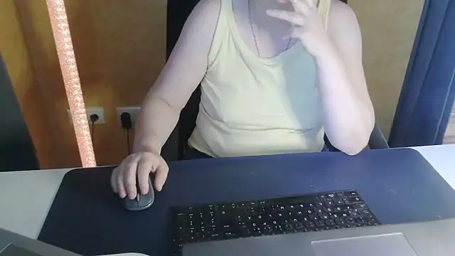 SweetPhoenix76 Cameră chat live