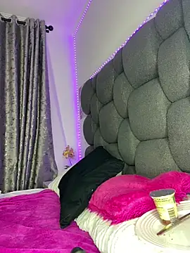 Sala de chat ao vivo de RainBougie