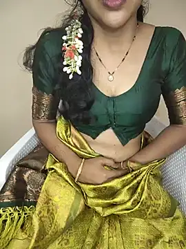 Živá chatovací místnost Mardala-Pilla-Telugu
