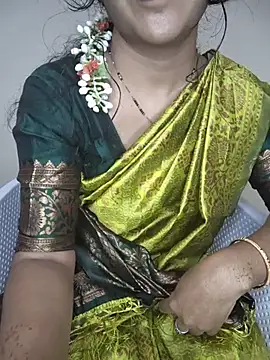 Živá chatovací místnost Mardala-Pilla-Telugu