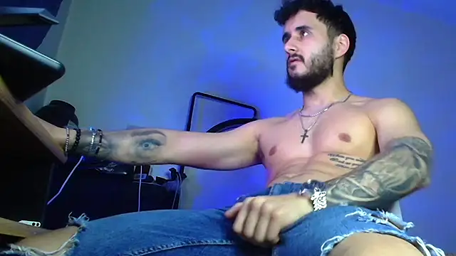 XanderCage99 Show Webcam