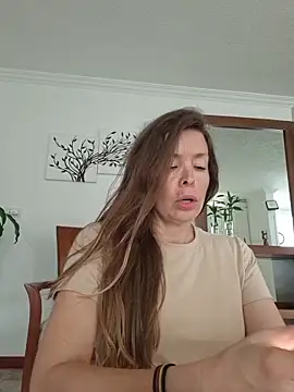 Živá chatovací místnost karina_warthon