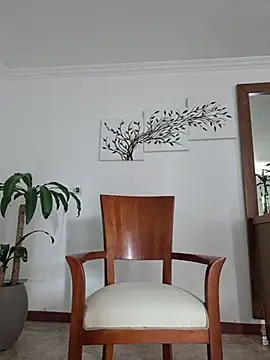 karina_warthon Adlı Modelin Canlı Sohbet Odası