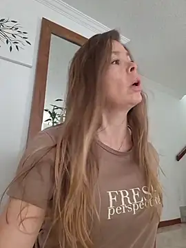 Sala de chat ao vivo de karina_warthon
