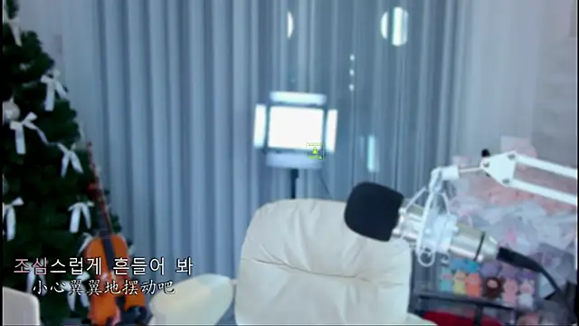 xixibaby-'s Live Chat Room