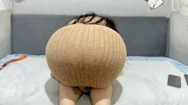 Chat soba uživo modela BrendaWildd