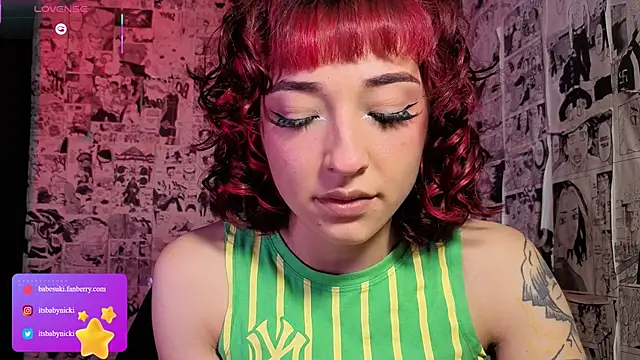 NickiYoung Cameră chat live