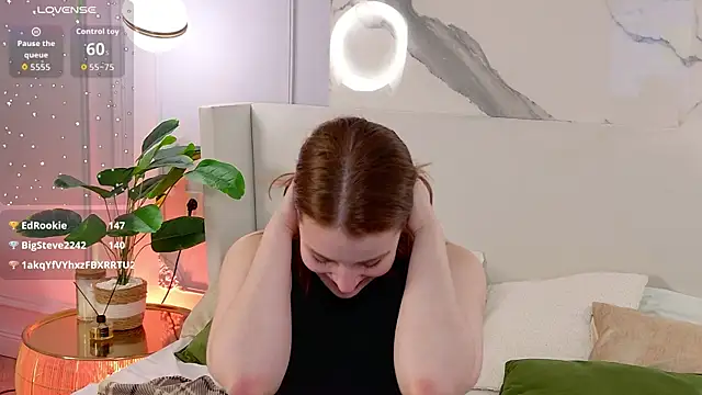EllieGarson чат на живо