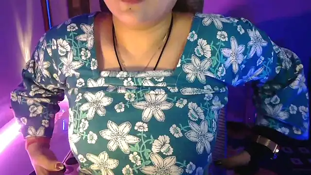Živá chatovací místnost Mitikaa