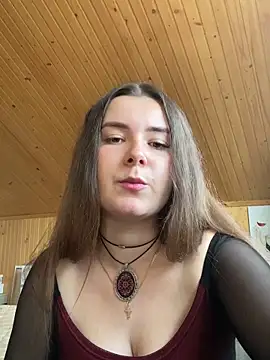 mewKate's Live Chat Room
