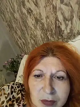 חדר צ'אט בשידור חי של Angelina4531