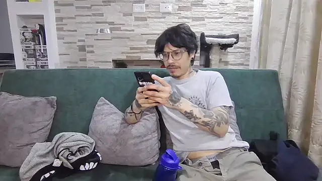 shamelesss_ Live Chatraum