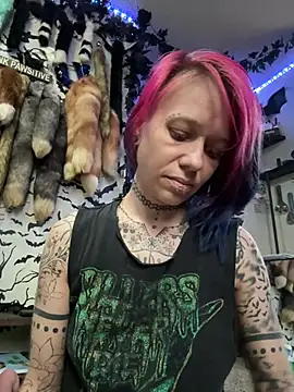 ห้องแชทสดของ Toxii-