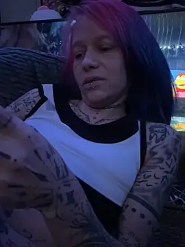 Živá chatovací místnost Toxii-