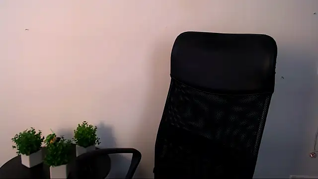 חדר צ'אט בשידור חי של Lexi_Jous