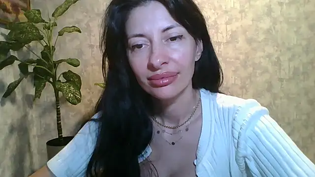 LissaBlossom's Live Chat Room