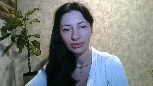 LissaBlossom Adlı Modelin Canlı Sohbet Odası