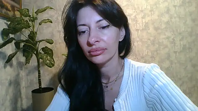 LissaBlossom Adlı Modelin Canlı Sohbet Odası