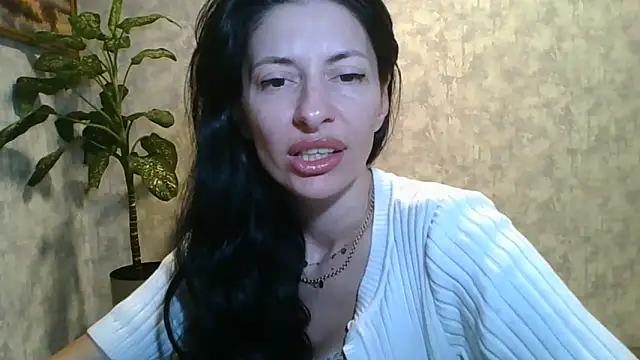 LissaBlossom Adlı Modelin Canlı Sohbet Odası