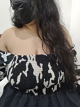 Phòng Chat Trực Tiếp Cutey_Beauty