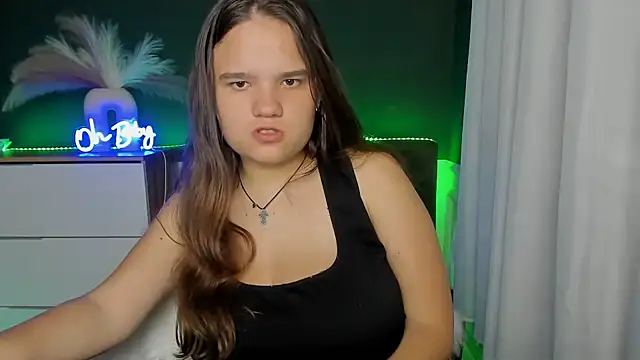 Sala de chat en directo de AdeleCruz
