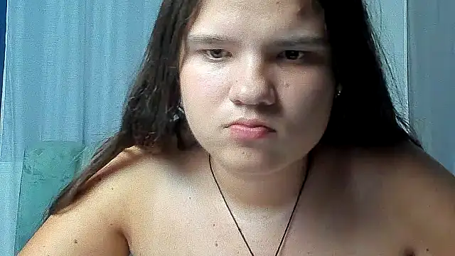 AdeleCruz чат на живо