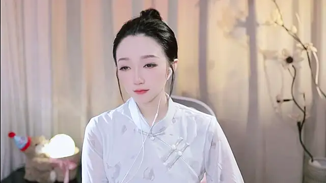 Zoe-99 现场聊天室