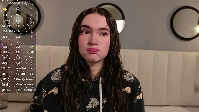 חדר צ'אט בשידור חי של chelsea_bolton_