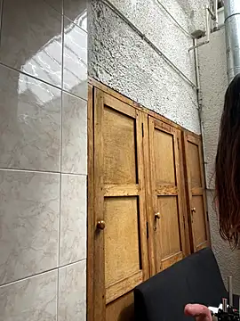 غرفة دردشة Aleska_Miami المباشرة