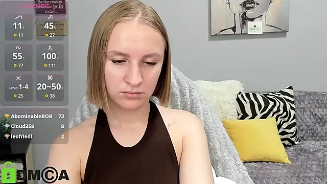 BeautyBlondy's Live Chat Room