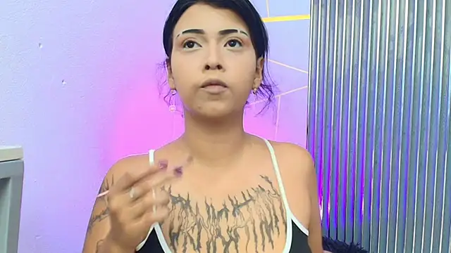gabriela_cortezのライブチャットルーム