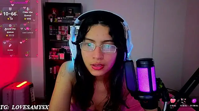 Lovelyamyy Live Chatraum