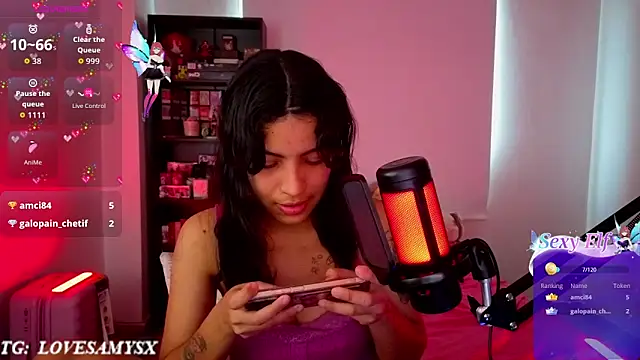 Lovelyamyy чат на живо