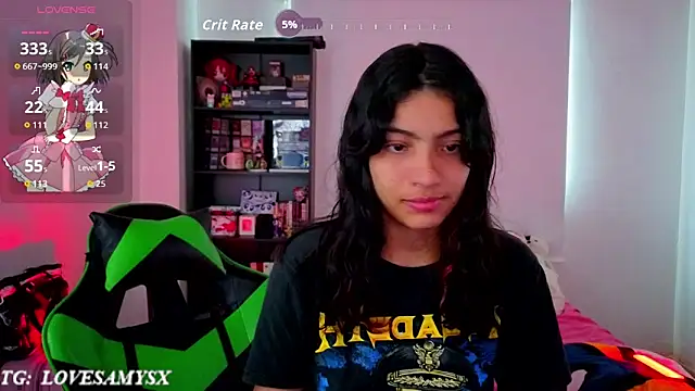 Lovelyamyy – Naživo XXX chat