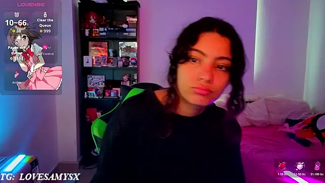 Lovelyamyy élő chatszobája