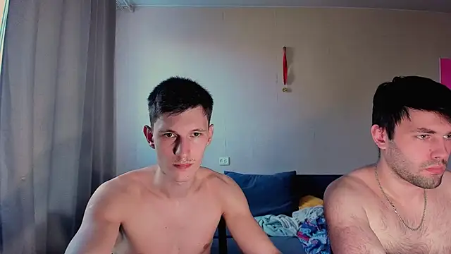 Kevin_Hornyyy: απευθείας σέξι σόου στην κάμερα