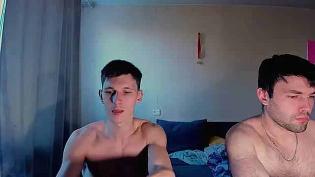 Kevin_Hornyyy Секс шоу на живо пред камера