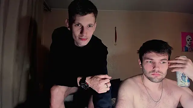 Kevin_Hornyyy Adlı Modelin Canlı Seks Kamerası Şovu