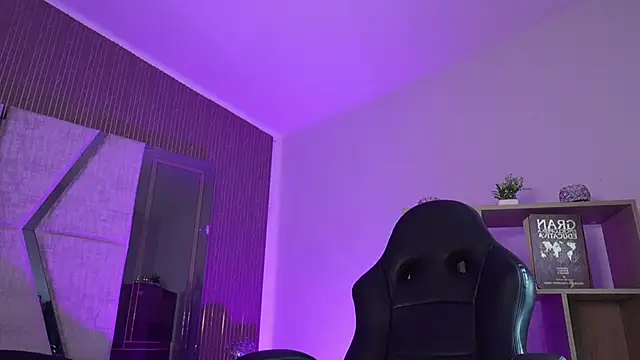 Živá chatovací místnost CleeoAdams_
