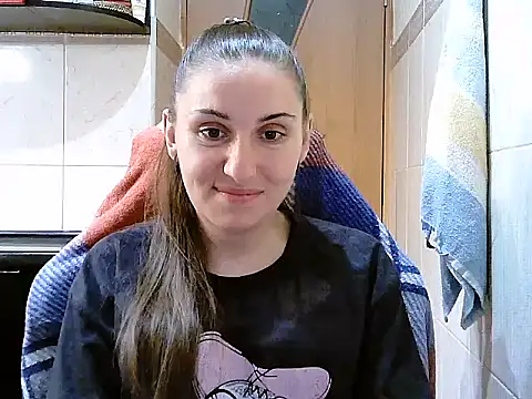 Živá chatovací místnost Lacmi30