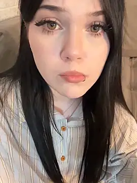חדר צ'אט בשידור חי של JessicaAddamss