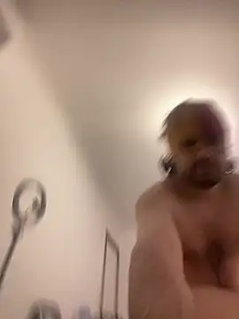 Živá chatovací místnost Patpatpatcift