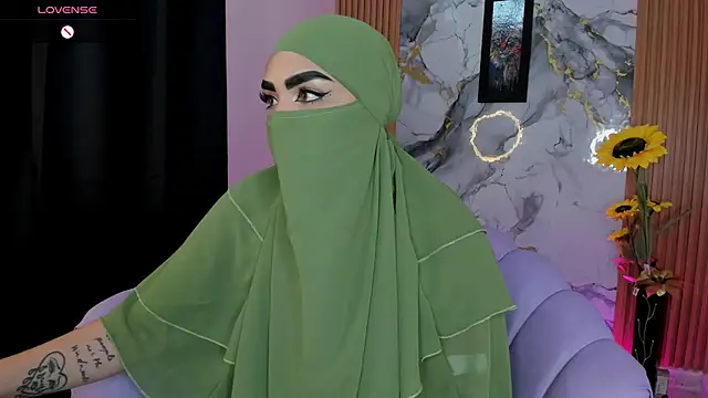 Maissa_Alabi 실시간 채팅방